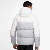 Nike Puffer Jacket - White/Grey