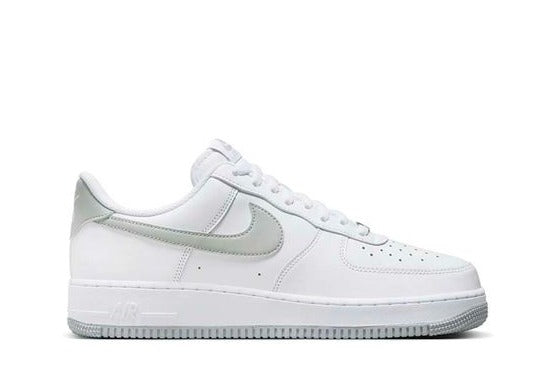 Air Force 1 Low '07 "White/Light Smoke Grey"