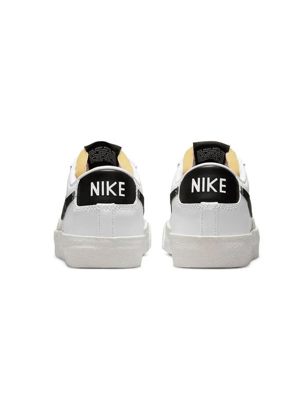 Blazer Low '77 Vintage "White /Black"