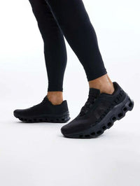 On Cloud Monster Full Black
